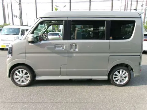 Nissan Clipper Rio