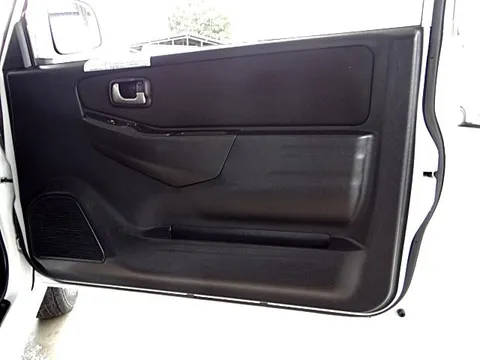 Nissan KIX