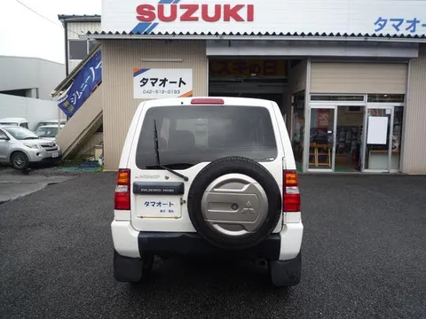 Mitsubishi Pajero Mini