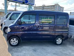 Mitsubishi Minicab Van