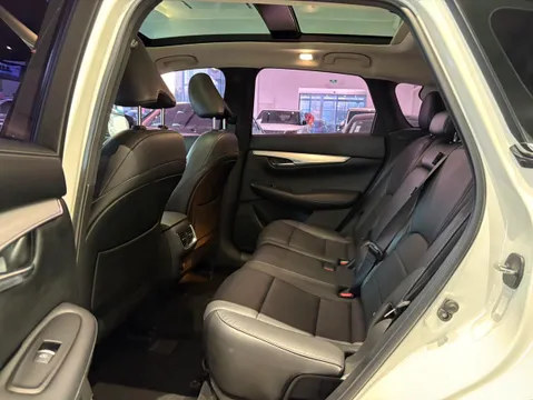 Infiniti QX50