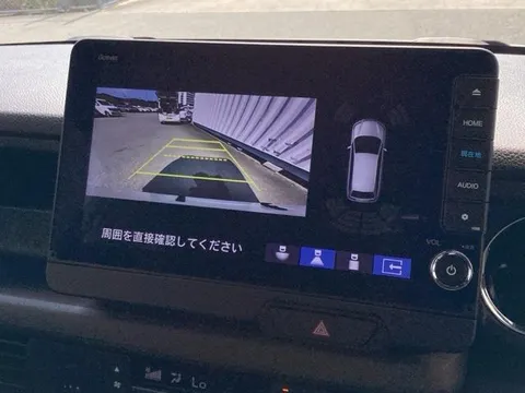 Honda N-BOX Custom