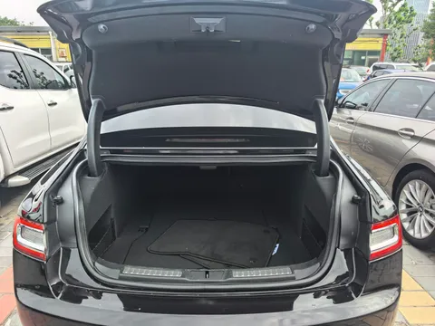 Lincoln Continental