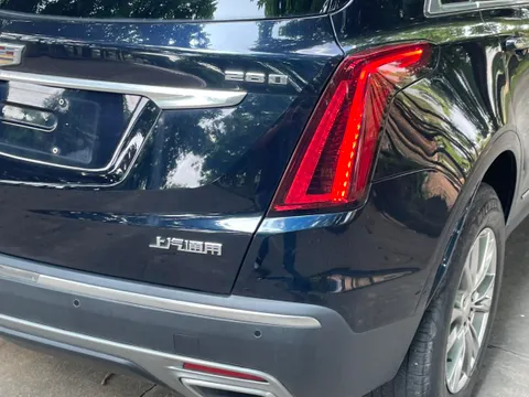 Cadillac XT5