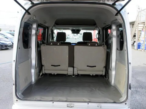Nissan Clipper