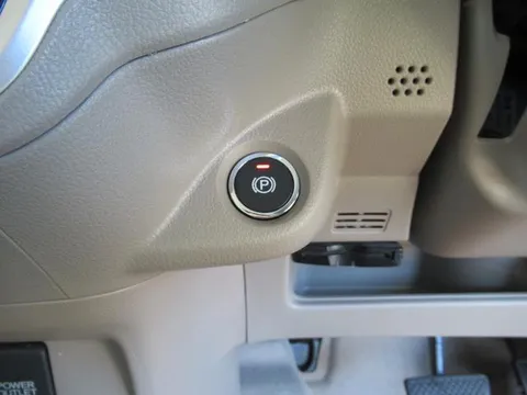 Honda N-BOX Slash