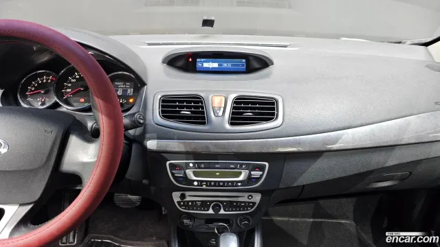 Renault SM3