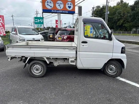 Mitsubishi Minicab Truck