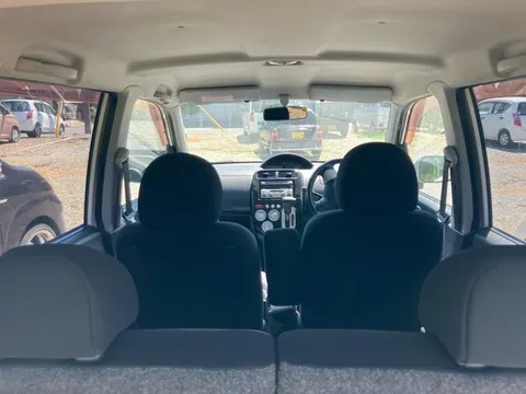 Nissan Otti