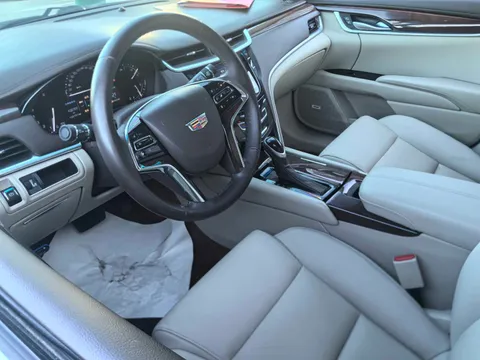 Cadillac XTS