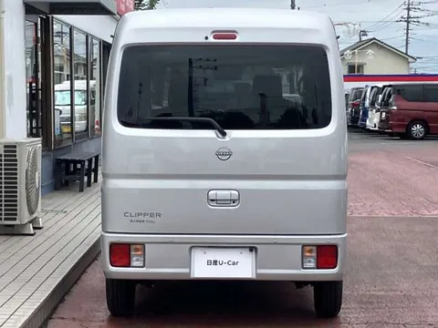 Nissan Clipper