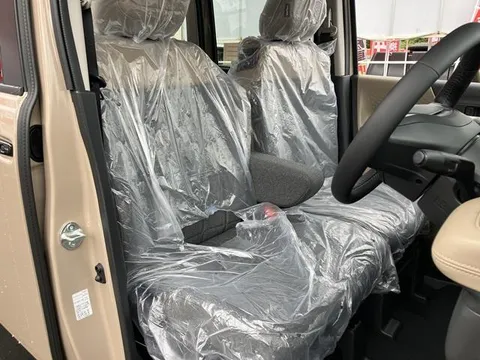 Mitsubishi Delica Mini