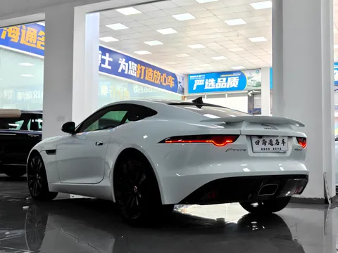 Jaguar F-Type