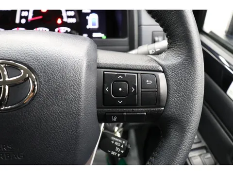Toyota Land Cruiser 70