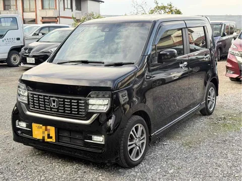 Honda N-WGN Custom