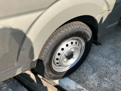 Nissan Clipper Truck