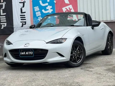 Mazda MX-5 (Roadster)