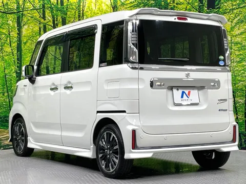 Suzuki Spacia Custom