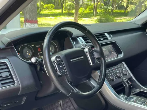 Land Rover