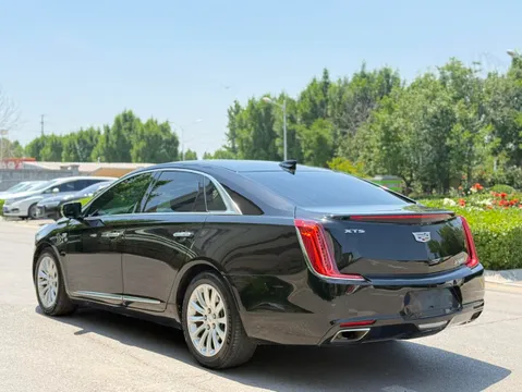 Cadillac XTS