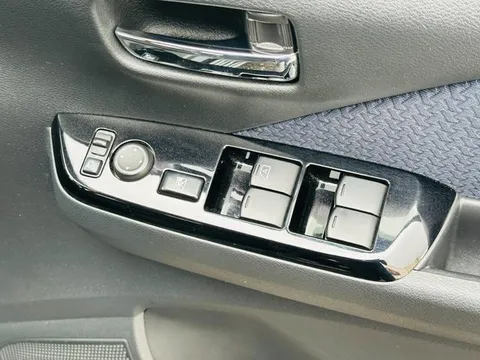 Mitsubishi eK X