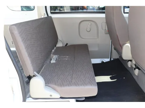 Mitsubishi Minicab Van