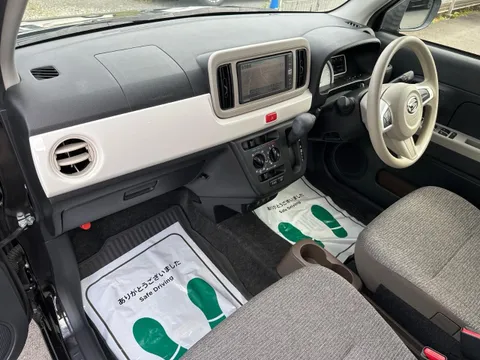 Daihatsu Mira Tocot
