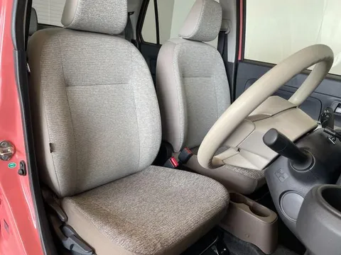 Daihatsu Mira Tocot