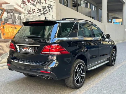 Mercedes-Benz Mercedes-Benz GLE