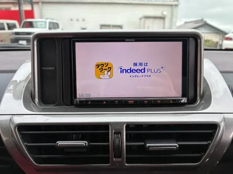 Toyota iQ