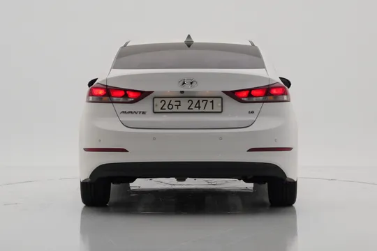 Hyundai Elantra (Avante)