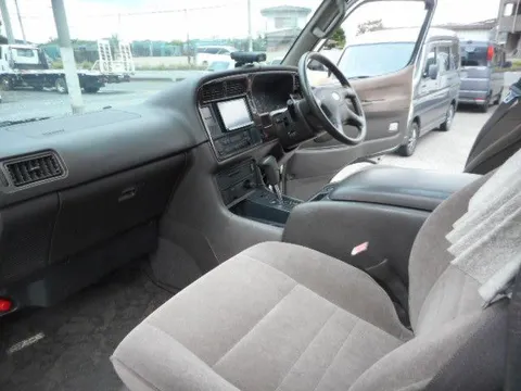 Toyota HiAce Wagon