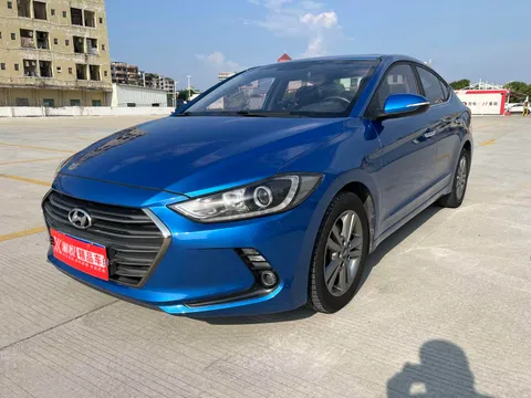 Hyundai Elantra (Avante)