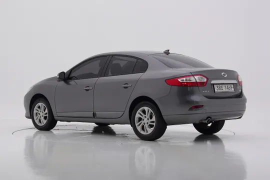 Renault SM3
