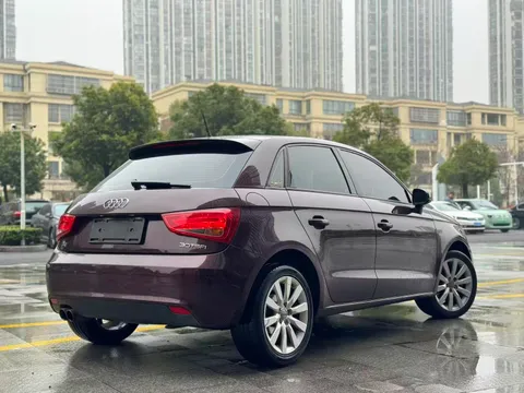 Audi A1