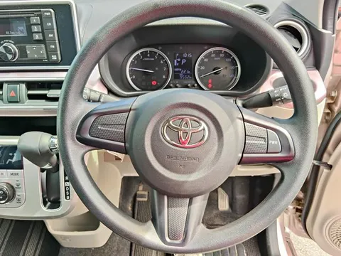Toyota Pixis Joy
