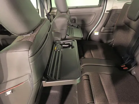 Suzuki Spacia Custom