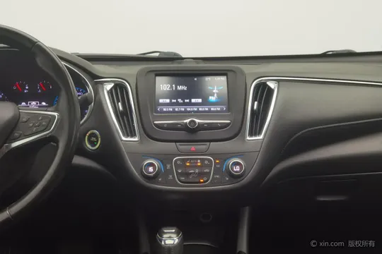 Chevrolet Malibu XL