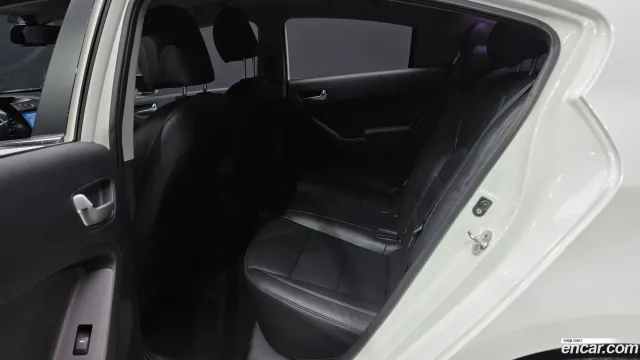 Kia Cerato (K3)