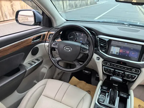 Gac GS8