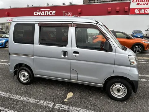 Daihatsu Hijet Cargo