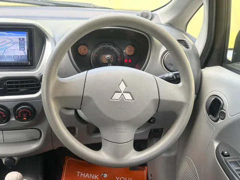 Mitsubishi I