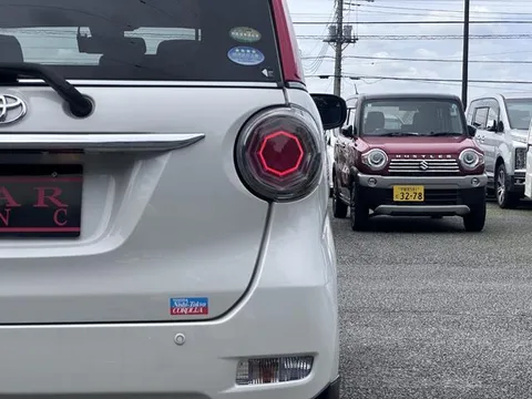 Toyota Pixis Joy