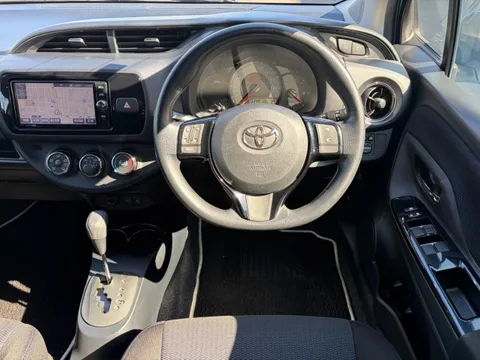 Toyota Yaris (Vitz)
