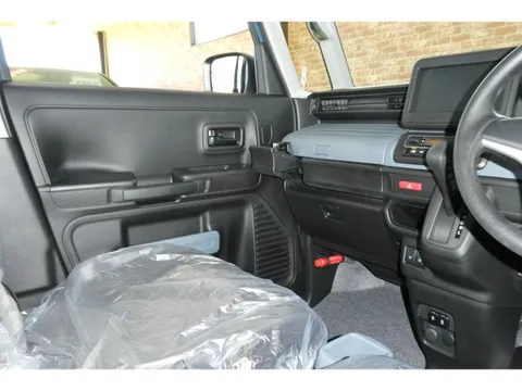 Suzuki Spacia Base