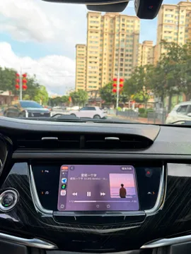 Cadillac XT6