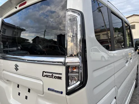 Suzuki Spacia Custom