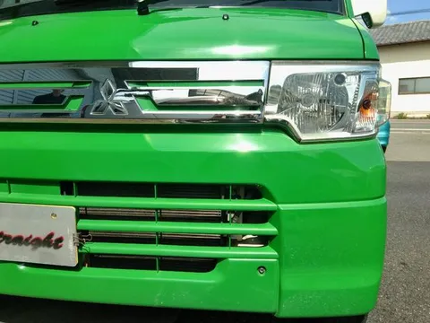 Mitsubishi Minicab Van