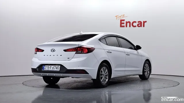 Hyundai Elantra (Avante)