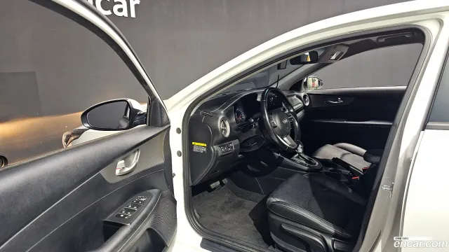 Kia Cerato (K3)